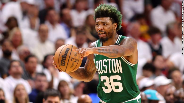 Marcus Smart returns to help the Boston Celtics beat the Miami Heat in Game 2s