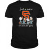 San Francisco Giants Snoopy Just A Nurse Who Loves The Giants T Shirt