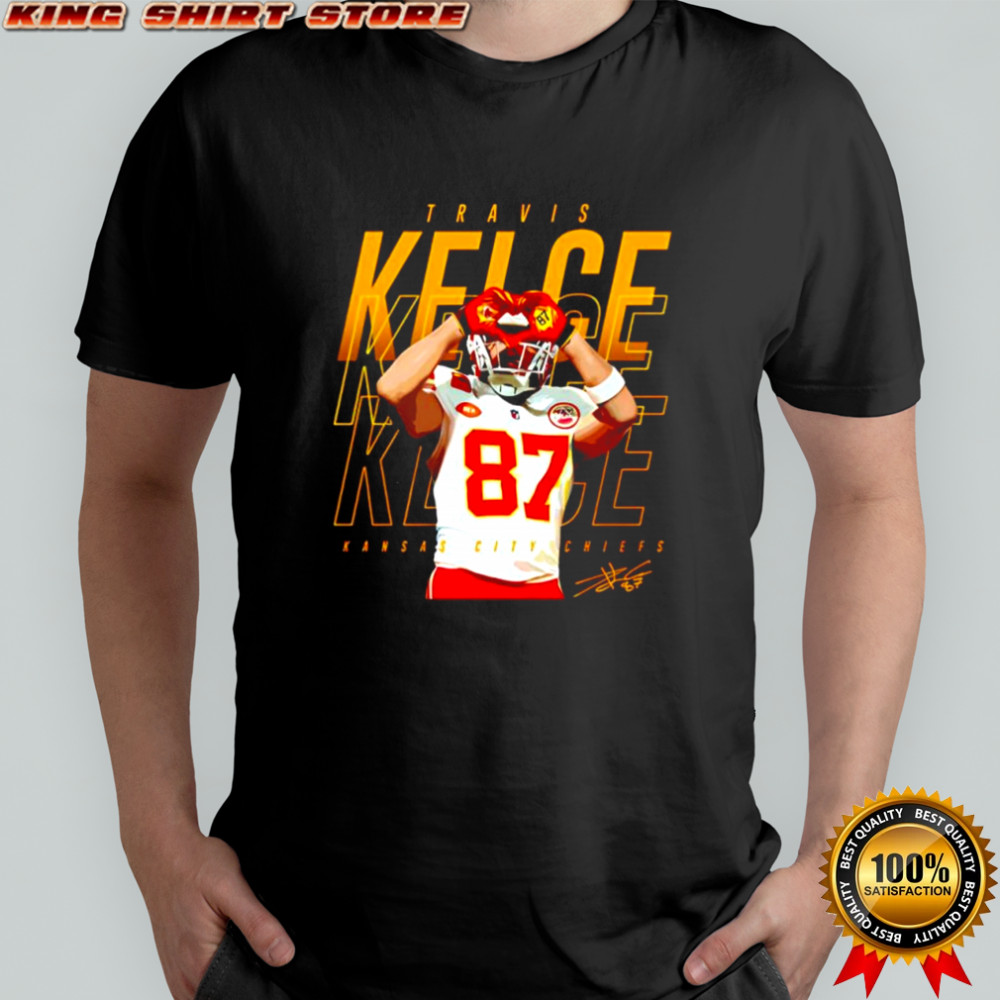 Travis Kelce heart for Taylor sign shirt
