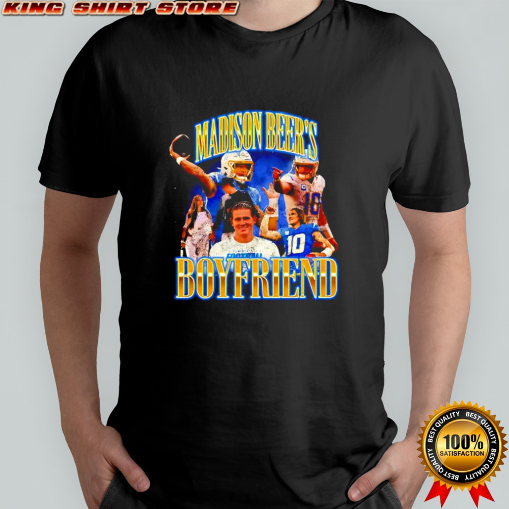 Madison Beer’s Boy friend graphic vintage shirt
