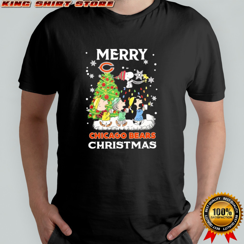Merry Chicago Bears Christmas with Peanuts characters shirt