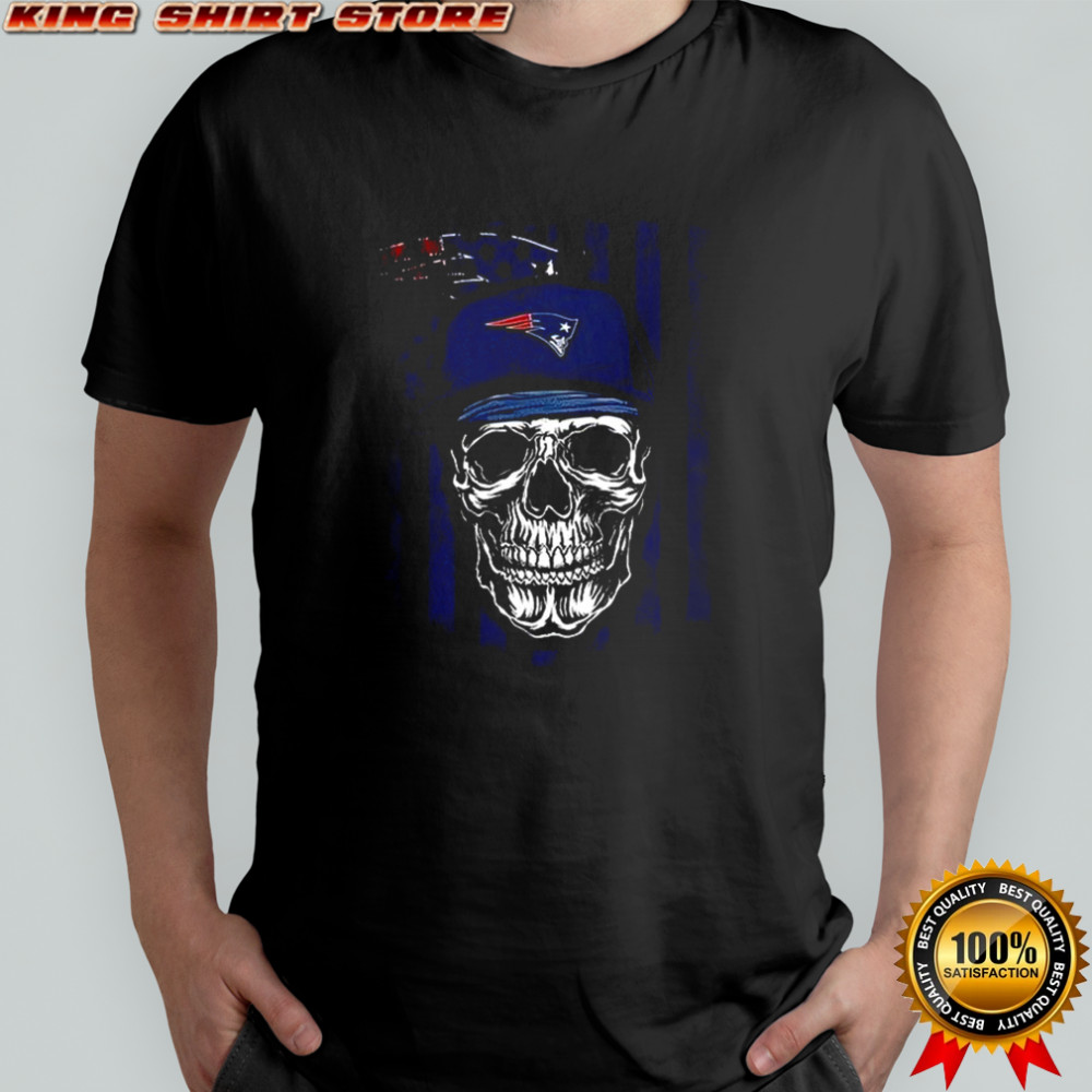 New England Patriots NFL Skull American Flag Football Lover T-Shirt