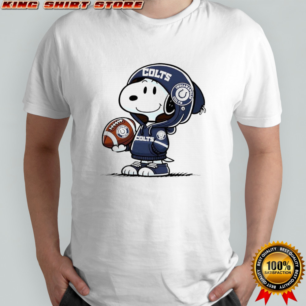 Snoopy wears Indianapolis Colts hoodie logo shirt