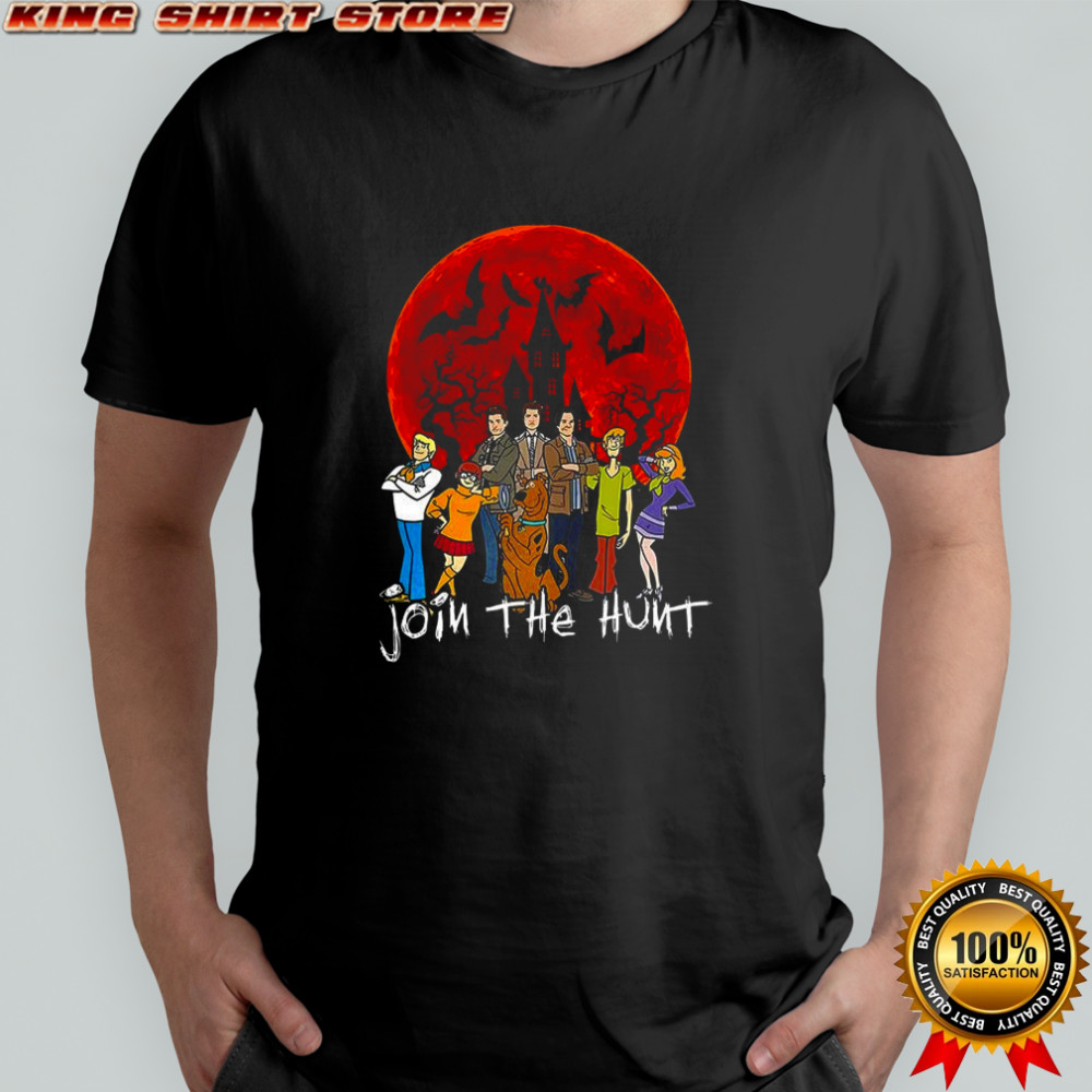 The Scooby-Doo Join The Hunt show in moonlight Halloween shirt
