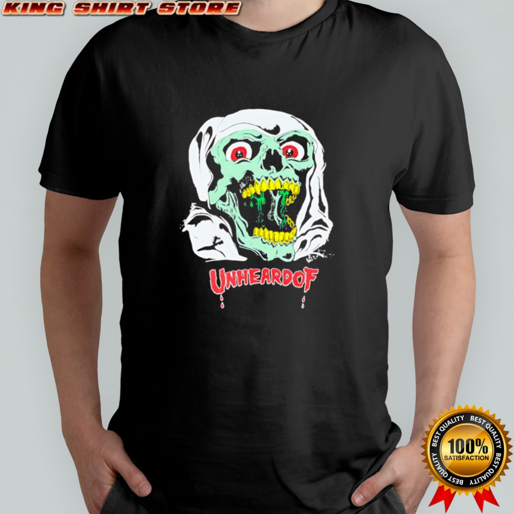 UNHEARDOF Screamin Skull Halloween graphic shirt