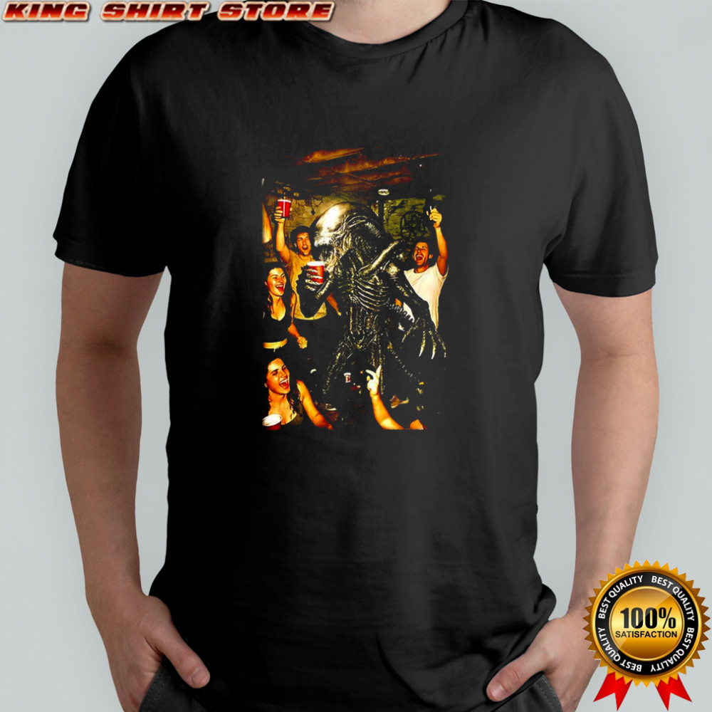 Xenomorph Alien party shirt
