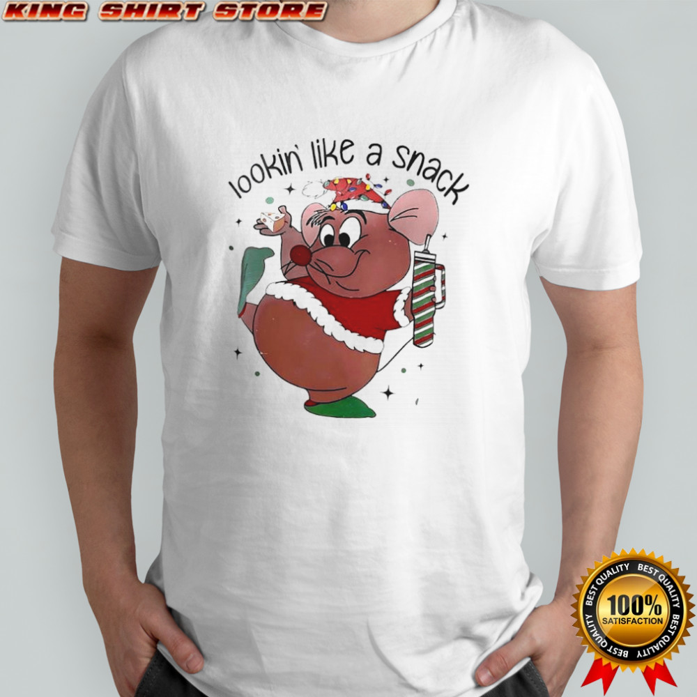 Gus Gus Lookin’ Like A Snack Mouse Christmas graphic shirt